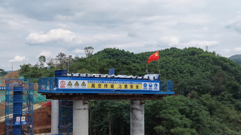 1778028660977811 HJC888黄金城·(中国集团)官网
